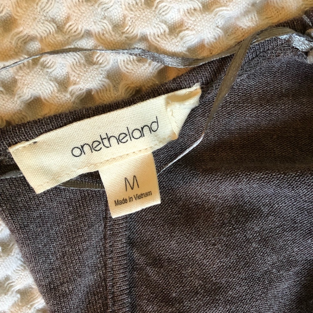 Open back sweater - Picture 4 of 4